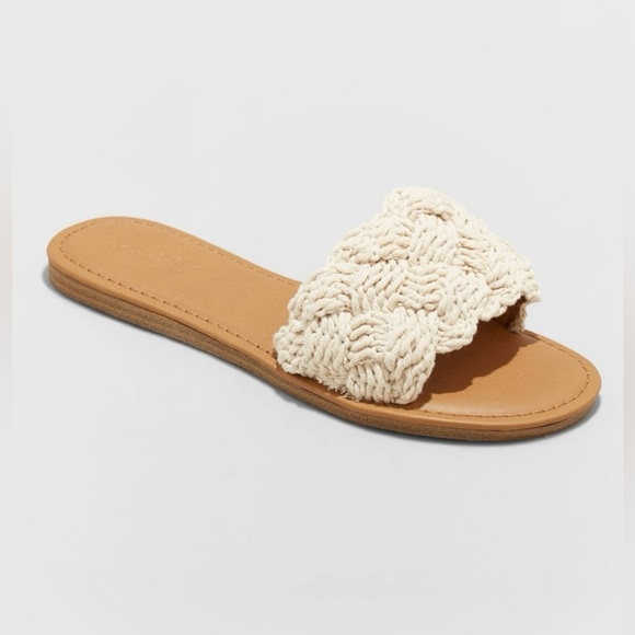 Universal Thread | Shoes | Woven Universal Thread Sandals | Poshmark